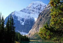 多多28官网：那不勒斯vsAC米兰：卢卡库、波利塔诺首发，菲利克斯、普利希奇出战.